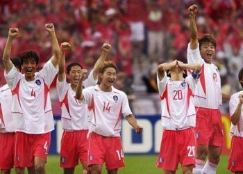 Bê bối chấn động bóng đá thế giới tại World Cup 2002
