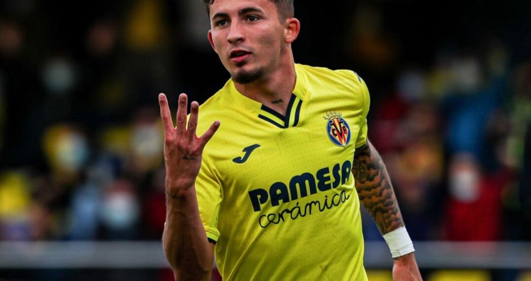 Poker trong bóng đá là gì