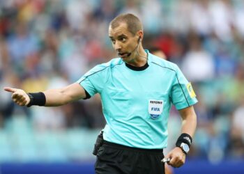 ký hiệu trọng tài bóng đá