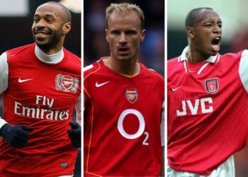 tiền đạo arsenal