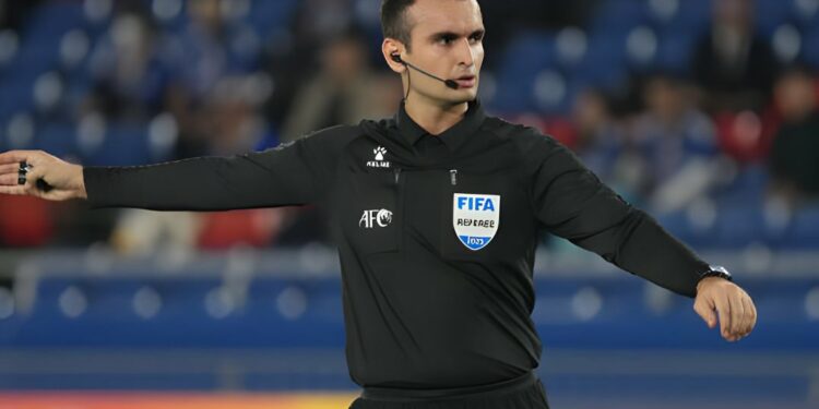 trọng tài bóng đá