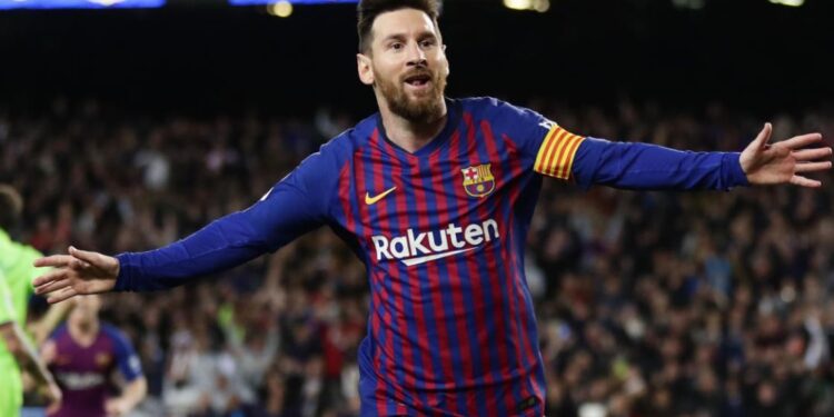 Lionel Messi tỏa sáng giúp Barca thắng ngược Real Sociedad