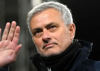 Jose Mourinho chỉ ra 2 ứng viên sáng giá đua vô địch Ngoại hạng Anh
