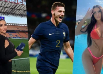 Quá nóng bỏng, nữ MC Marialuisa Jacobelli được Pavard tặng áo